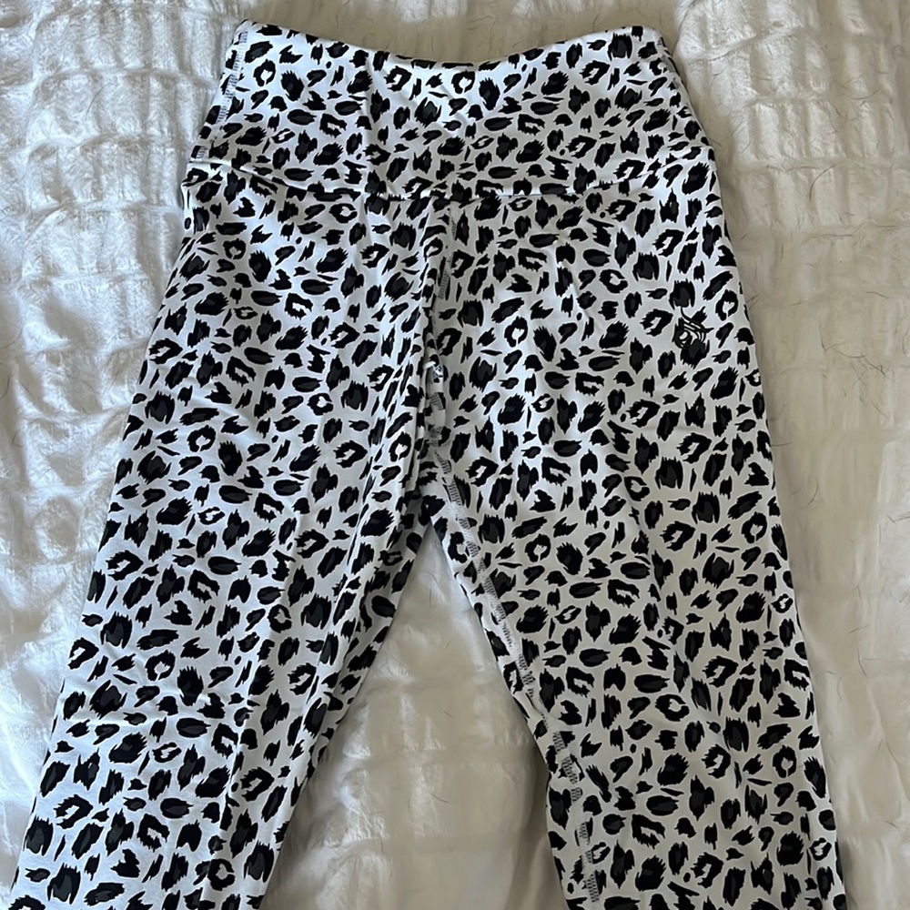 Ryderwear White Leopard Leggings